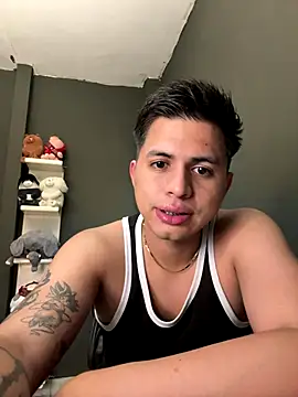 Niicky1  online show from October 28, 4:27 am