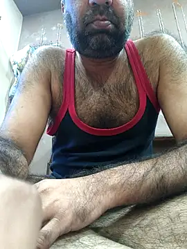 Snapshot of lund_lol chatting on November 11, 6:57 am lund lol online show from November 11, 6:57 am