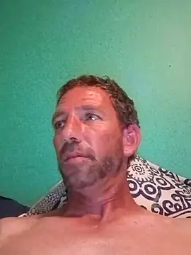 Snapshot of Treemandude chatting on July 5, 5:47 am Treemandude online show from July 5, 5:47 am