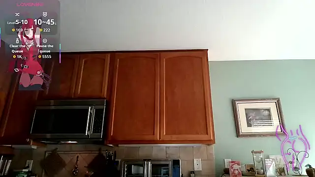 Snapshot of BabyDukes chatting on October 29, 10:00 pm BabyDukes online show from October 29, 10:00 pm