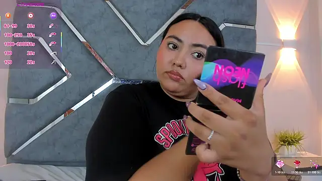 LucciaPorter online show from April 19, 6:54 pm