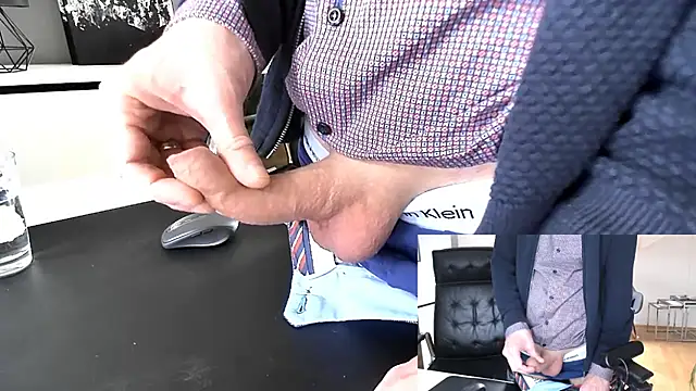 sperma tributes online show from November 28, 9:23 am