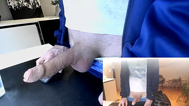 Snapshot of sperma_tributes chatting on February 14, 9:00 pm sperma tributes online show from February 14, 9:00 pm