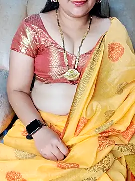Snapshot of Traditional_Housewife_ chatting on February 15, 3:50 pm Traditional Housewife  online show from February 15, 3:50 pm