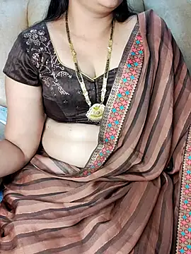 Snapshot of Traditional_Housewife_ chatting on February 18, 2:59 pm Traditional Housewife  online show from February 18, 2:59 pm