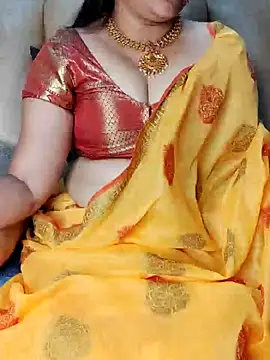 Snapshot of Traditional_Housewife_ chatting on February 20, 2:24 pm Traditional Housewife  online show from February 20, 2:24 pm