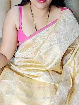 Snapshot of Traditional_Housewife_ chatting on March 12, 2:20 am Traditional Housewife  online show from March 12, 2:20 am
