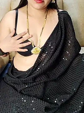 Snapshot of Traditional_Housewife_ chatting on March 18, 1:43 am Traditional Housewife  online show from March 18, 1:43 am