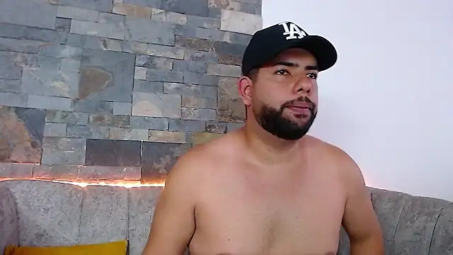 passionate love22 online show from February 4, 4:02 pm