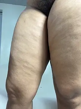 Snapshot of _touchme chatting on November 4, 11:59 pm touchme online show from November 4, 11:59 pm