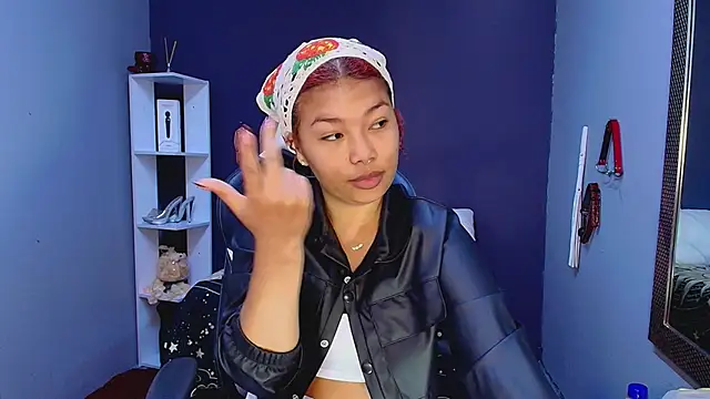 Snapshot of JadaRoberts chatting on March 22, 11:32 am JadaRoberts online show from March 22, 11:32 am