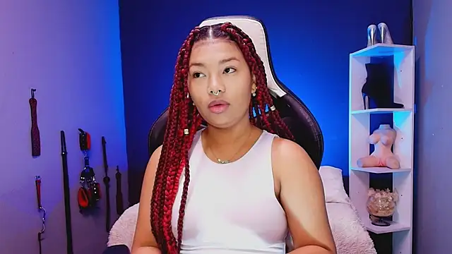 Snapshot of JadaRoberts chatting on November 22, 12:15 pm JadaRoberts online show from November 22, 12:15 pm