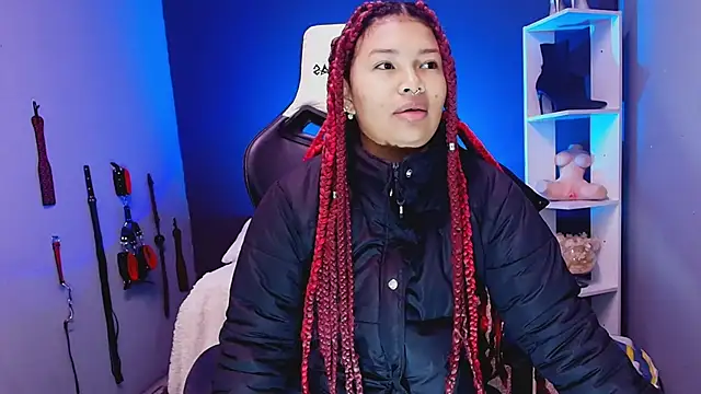 Snapshot of JadaRoberts chatting on November 28, 12:30 pm JadaRoberts online show from November 28, 12:30 pm