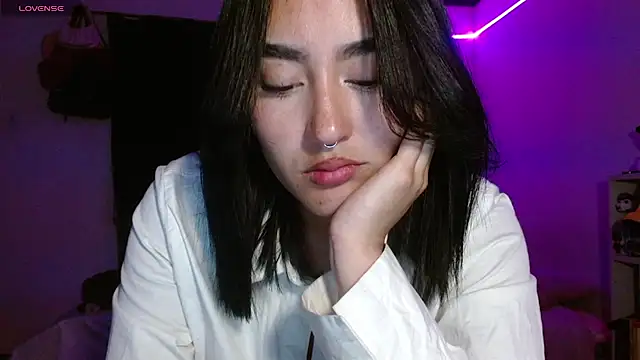 Snapshot of ludo_kitty chatting on July 16, 12:27 am ludo kitty online show from July 16, 12:27 am