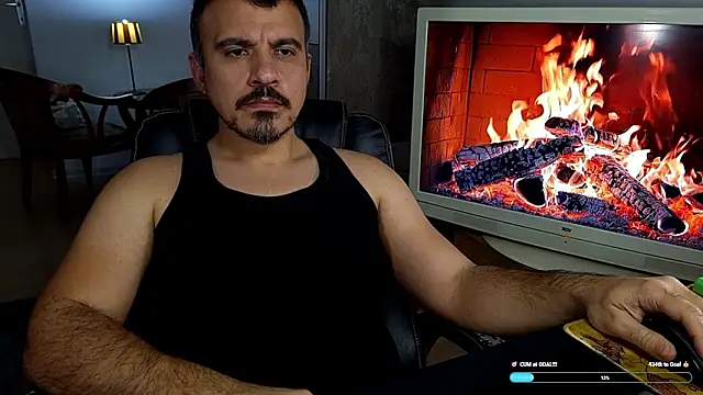 officeman7 online show from February 4, 3:18 pm