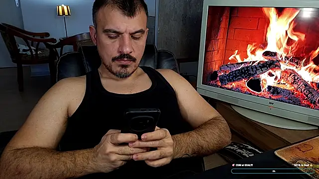 officeman7 online show from February 22, 3:43 pm