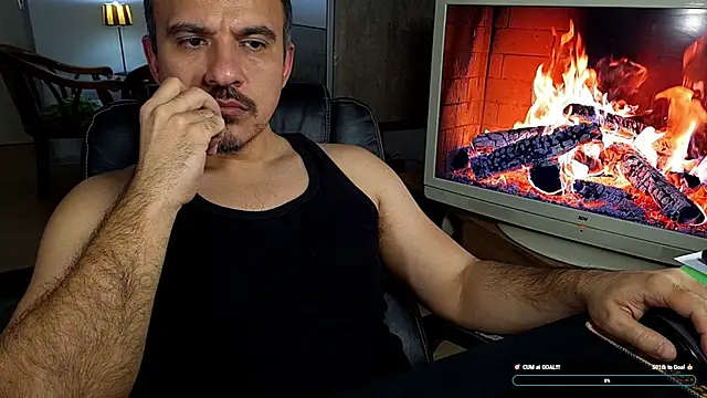 officeman7 online show from March 29, 4:18 pm