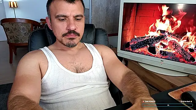 officeman7 online show from May 7, 3:06 pm