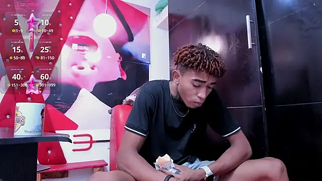 sexy blacks  online show from January 25, 11:34 am