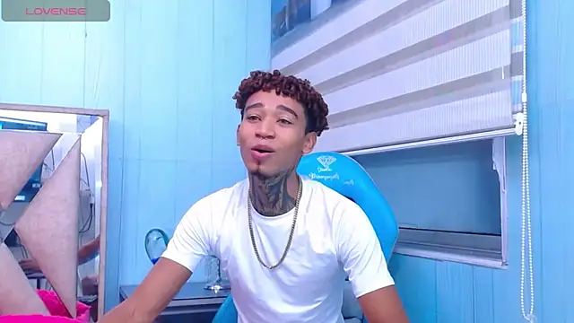 sexy blacks  online show from March 12, 11:31 am