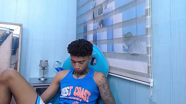 sexy blacks  online show from October 10, 11:20 am