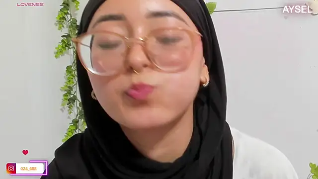 aysel elid online show from March 20, 2:29 am