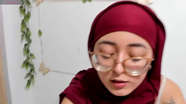 aysel elid online show from April 3, 10:41 pm