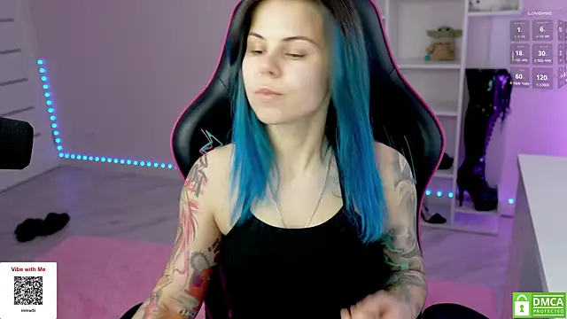 Latex Kitty online show from November 18, 11:03 am