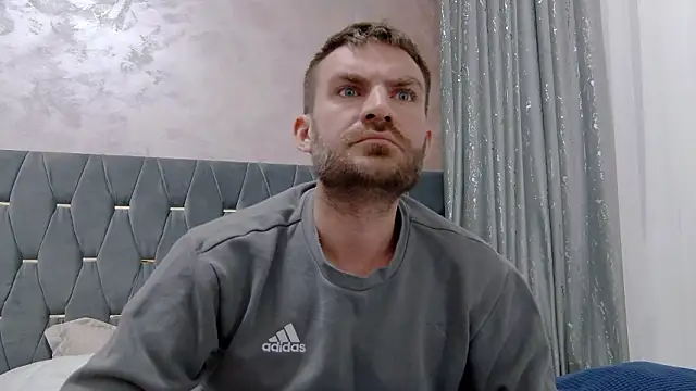 10in deluxe online show from February 10, 10:19 am