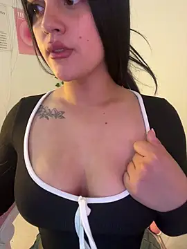 violet-333 online show from January 31, 7:11 pm