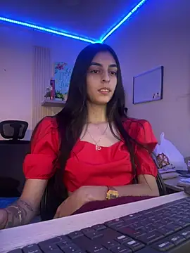 Snapshot of cristel_17 chatting on December 21, 6:19 am cristel 17 online show from December 21, 6:19 am