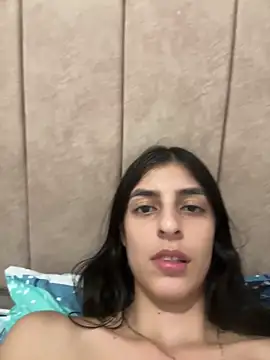 Snapshot of cristel_17 chatting on December 30, 5:26 am cristel 17 online show from December 30, 5:26 am