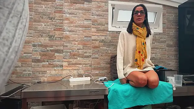 Snapshot of barfantasy chatting on February 14, 10:56 am barfantasy online show from February 14, 10:56 am