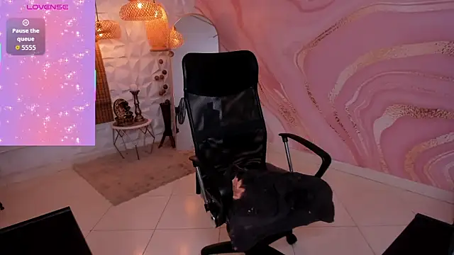 meliboobs  online show from October 15, 7:58 pm