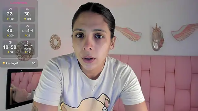 Snapshot of VeronikaOlsen chatting on December 20, 12:38 pm VeronikaOlsen online show from December 20, 12:38 pm