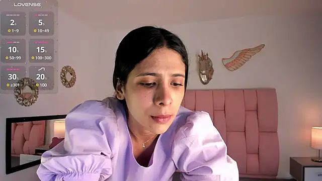Snapshot of VeronikaOlsen chatting on March 14, 12:40 pm VeronikaOlsen online show from March 14, 12:40 pm