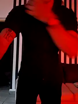 pretorianoo53 online show from April 12, 4:39 am