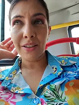 scarlett moore online show from December 19, 3:30 pm