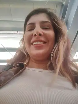 scarlett moore online show from March 28, 4:06 pm