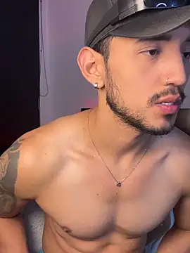 Snapshot of AxelKing1326 chatting on February 20, 11:38 pm AxelKing1326 online show from February 20, 11:38 pm