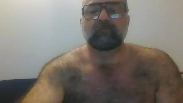 Snapshot of chainjulious chatting on May 12, 11:18 am chainjulious online show from May 12, 11:18 am