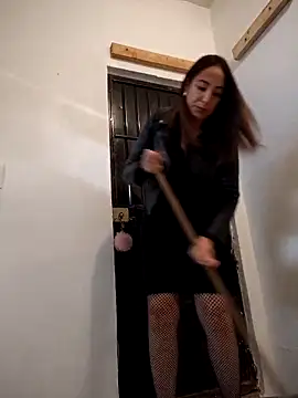 Snapshot of Mia_Novikov chatting on February 11, 7:52 pm Mia Novikov online show from February 11, 7:52 pm