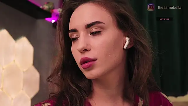 BabyYoda- online show from March 24, 11:21 pm