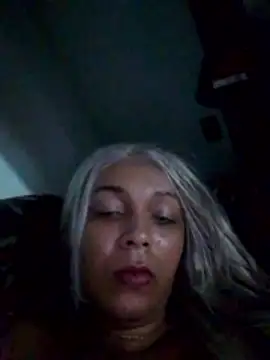 Snapshot of transgirl26 chatting on December 15, 7:12 am transgirl26 online show from December 15, 7:12 am