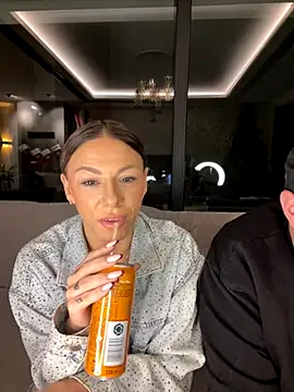 Snapshot of SexOnMyLvL chatting on November 6, 10:21 pm SexOnMyLvL online show from November 6, 10:21 pm