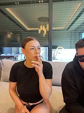 Snapshot of SexOnMyLvL chatting on February 19, 12:01 pm SexOnMyLvL online show from February 19, 12:01 pm