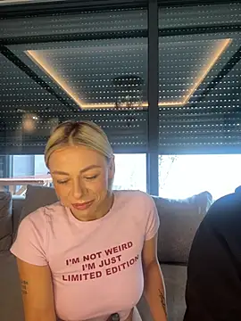 SexOnMyLvL online show from March 25, 12:11 pm