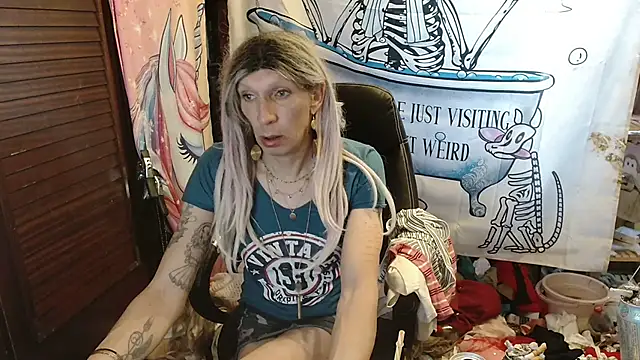 Snapshot of Ombeline1 chatting on March 28, 12:16 pm Ombeline1 online show from March 28, 12:16 pm