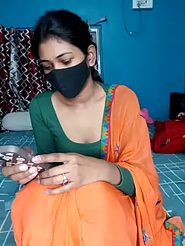 Snapshot of Triha_18 chatting on January 23, 3:01 pm Triha 18 online show from January 23, 3:01 pm