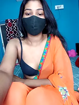 Snapshot of Triha_18 chatting on February 27, 7:26 pm Triha 18 online show from February 27, 7:26 pm